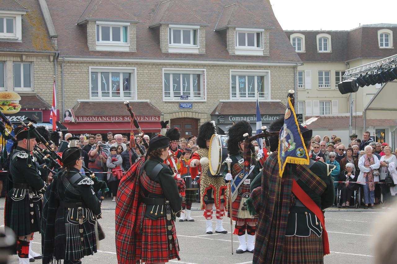 Arroplace Arromanches-les-Bains Exterior foto